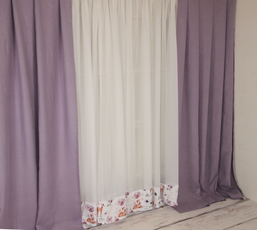 Voálová záclona do dětského pokoje