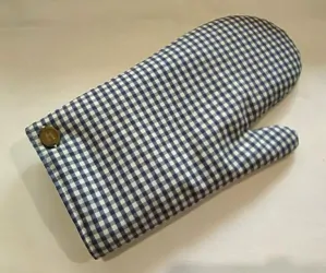 Chňapka s magnetem modrá kostička