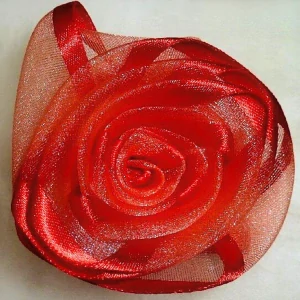 Spona na závěsy červená růžička