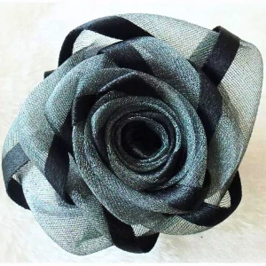 Spona na závěsy černá růžička