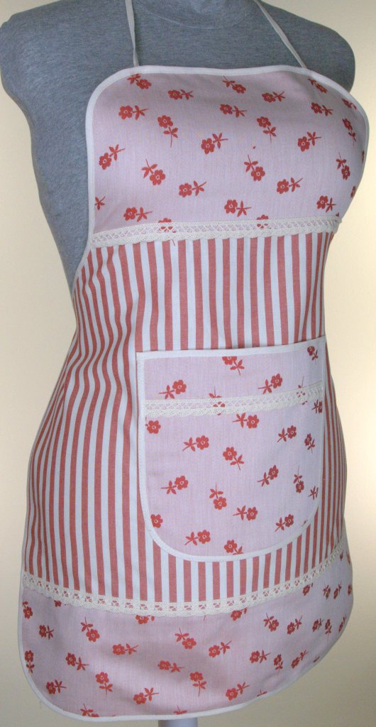 Zástěra pro ženy červený proužek s kytičkou