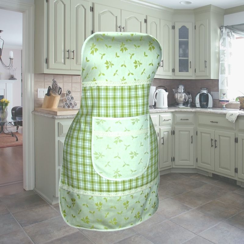 Zástěra pro ženy zelenkavá kostka s kytičkou